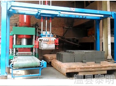 製磚（zhuān）機液壓機